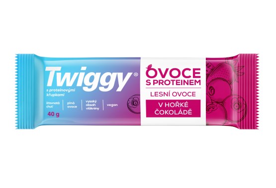 Proteinová tyčinka s lesním ovocem v hořké čokoládě
